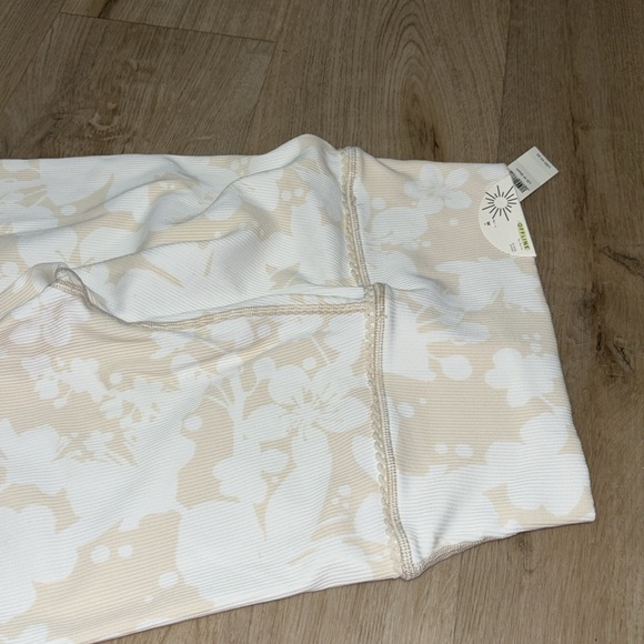 aerie offline ribbed floral legging 7/8 - Picture 9 of 10